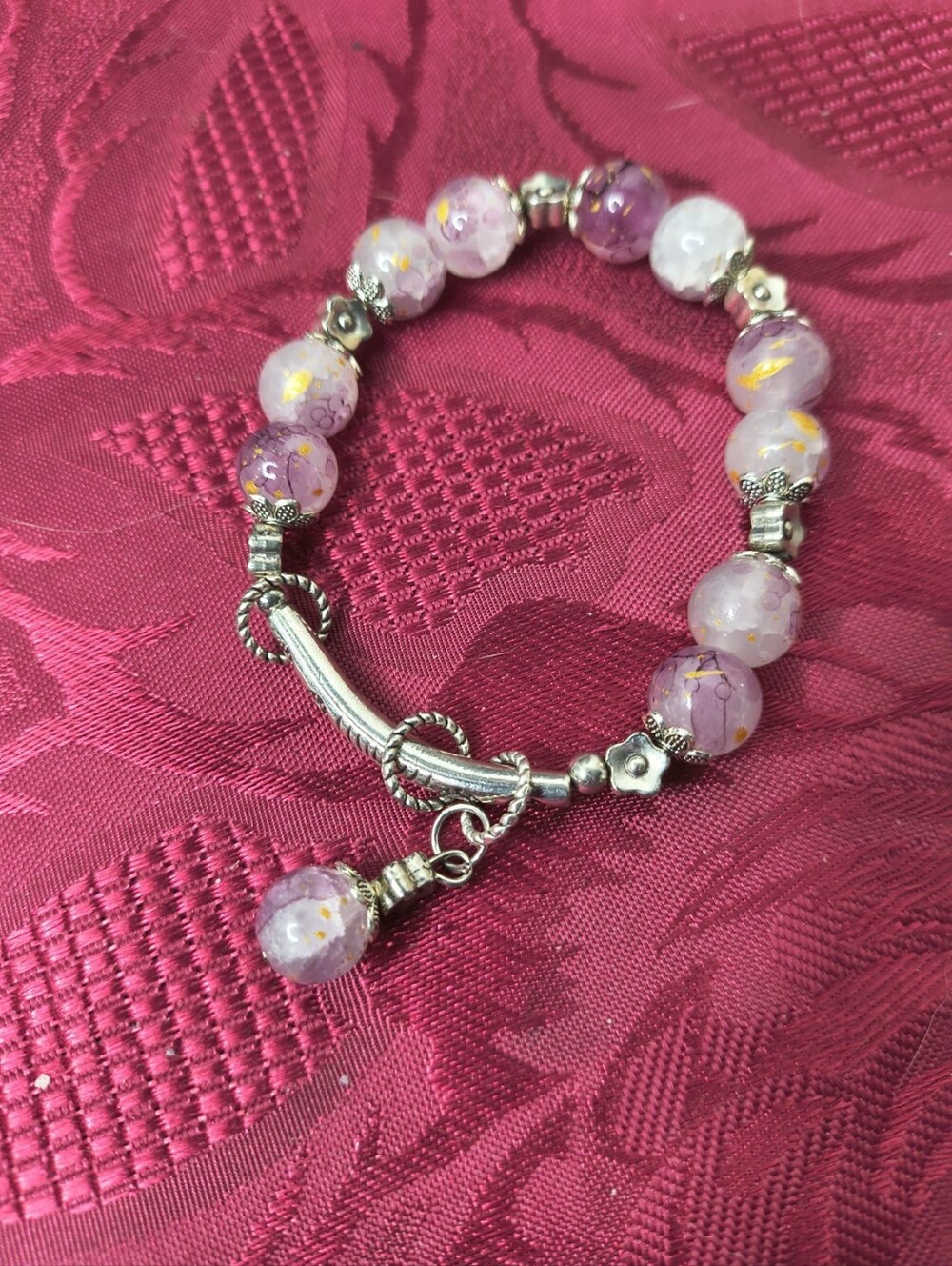 Vintage Purple Art Glass Beaded Stretch Bracelet Gold Flecks Dangle Charm - Picture 10 of 11